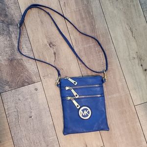 Royal Blue Michael Kors Crossbody Purse